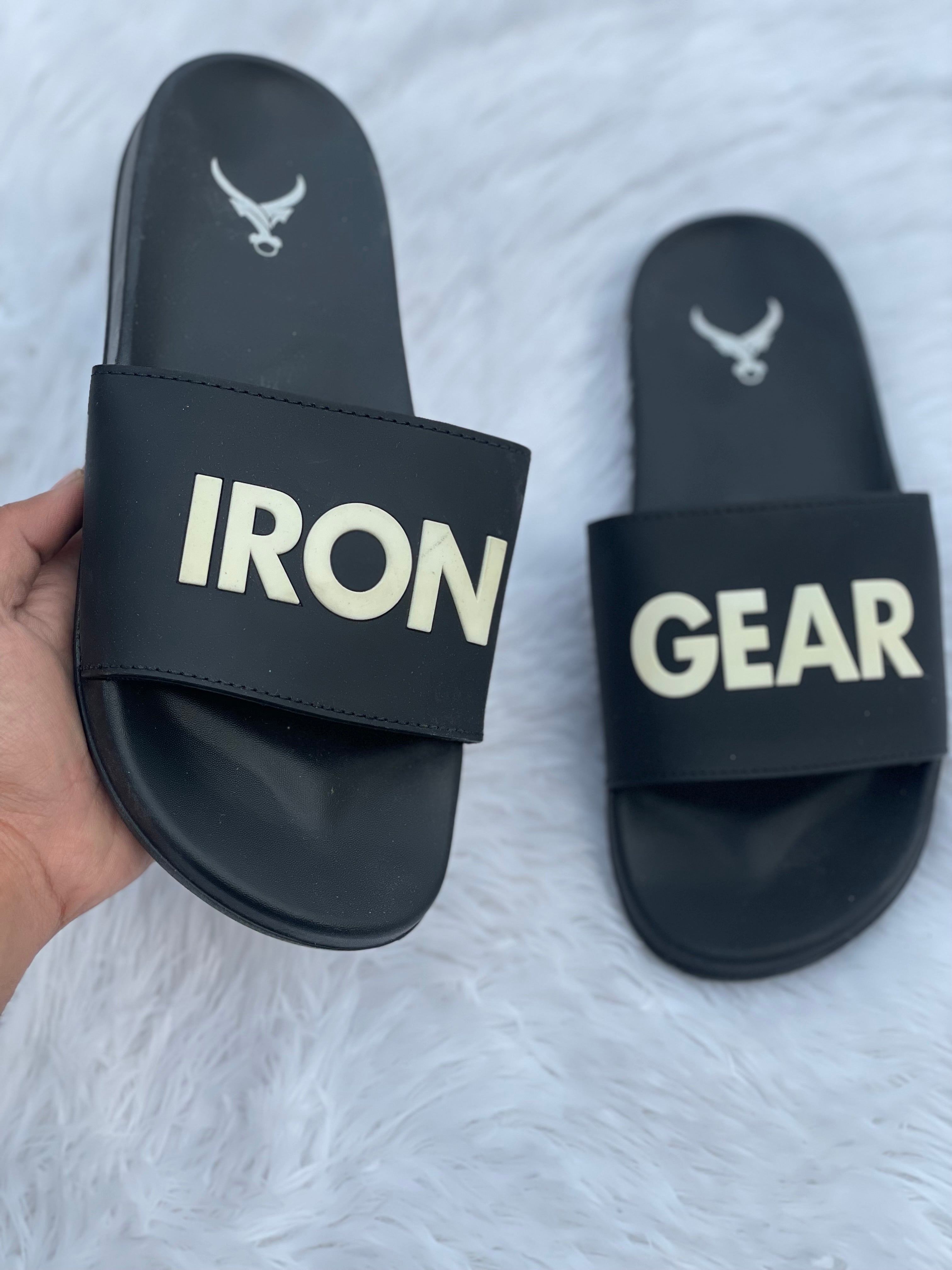 Iron gear black